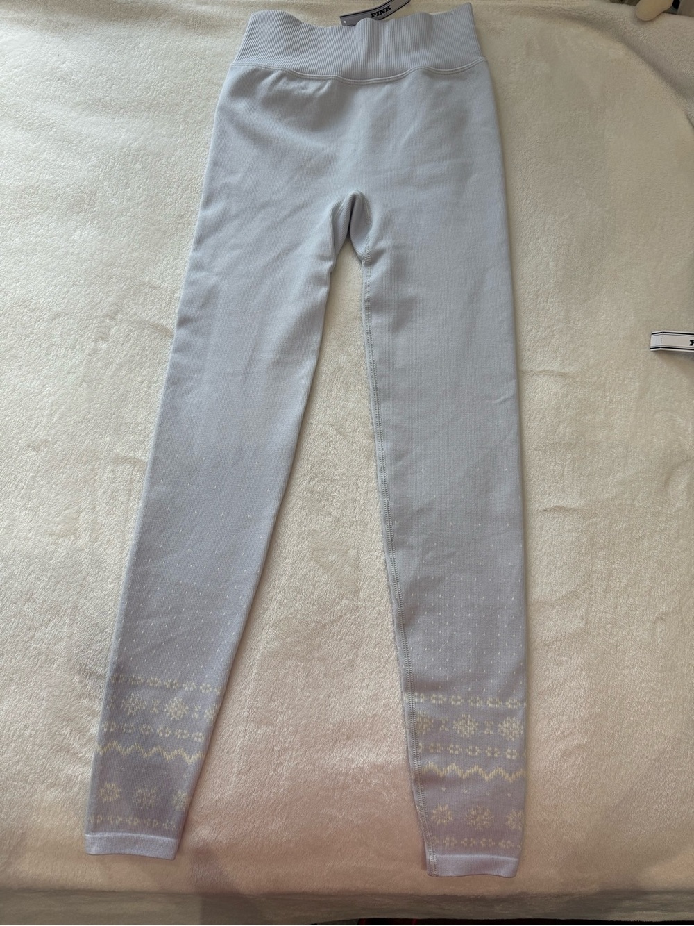 PINK Victoria’s Secret Light blue  Kids Leggings with Subtle Patterned Ankles Xs